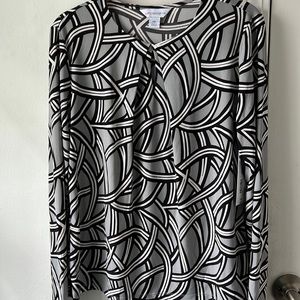 Liz Claiborne long sleeve top